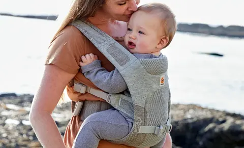 Ergobaby, niños y juguetes con descuento