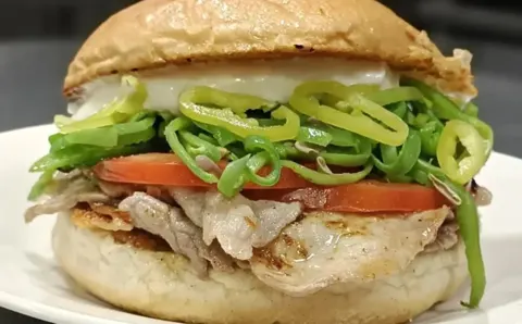 Doña Sangucheria, restaurantes con descuento