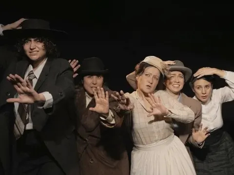 Teatro Uc, entretención con descuento