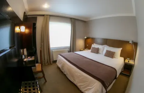 Hotel Martín Gusinde, entretención con descuento
