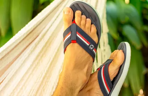 Sandalias Cartago, entretención con descuento