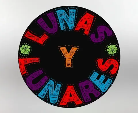 Lunares y Lunares, educación con descuento