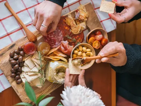 Ycocina, alimentos y bebidas con descuento