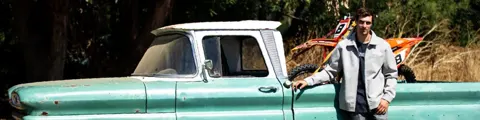Toke, vestuario y calzado con descuento