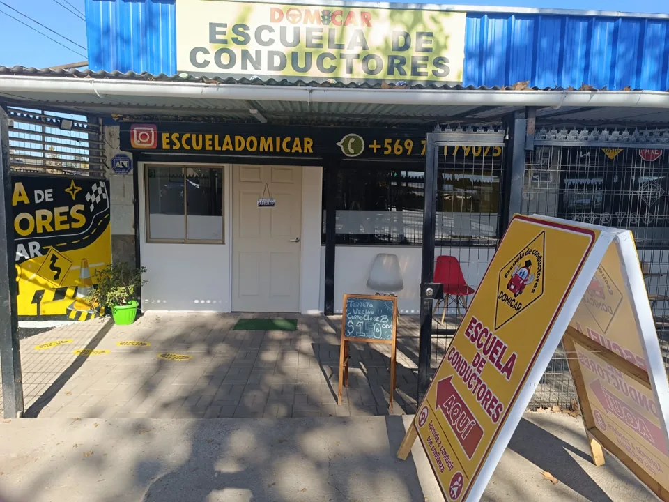 Escuela de Conductores Domicar